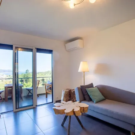 Un Autre Jour Ensoleille By Interhome Apartment *