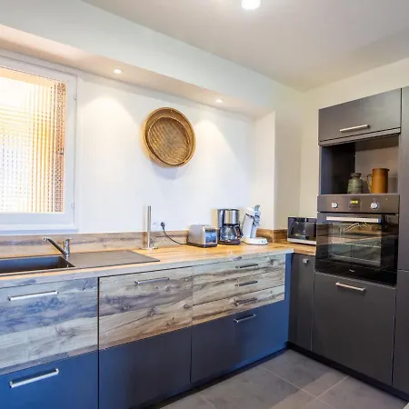 Un Autre Jour Ensoleille By Interhome شقة بورم لي ميموزا