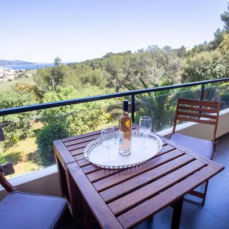 Un Autre Jour Ensoleille By Interhome Apartment *